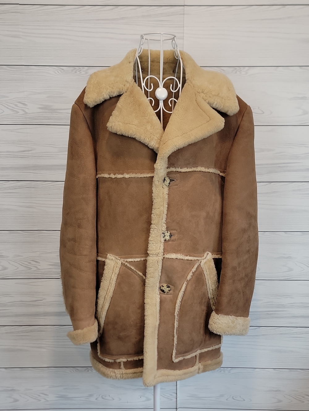Lakeland Shearling Coat with Cream Trim - Men Size 42 Vintage 70s